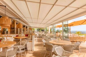 Schicke Skylounge in Mainz mediterran